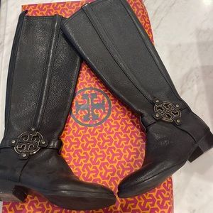 Black Tory Burch boots